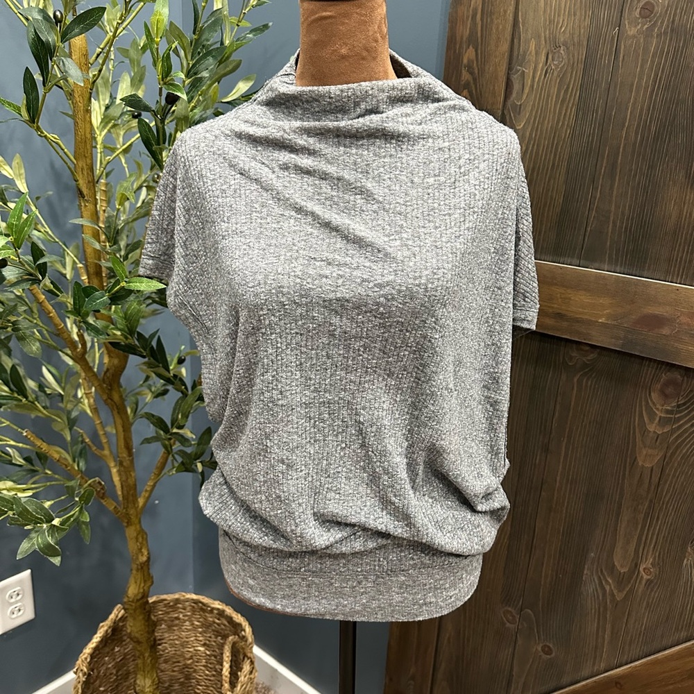 We The Free Heather Gray Knit Top